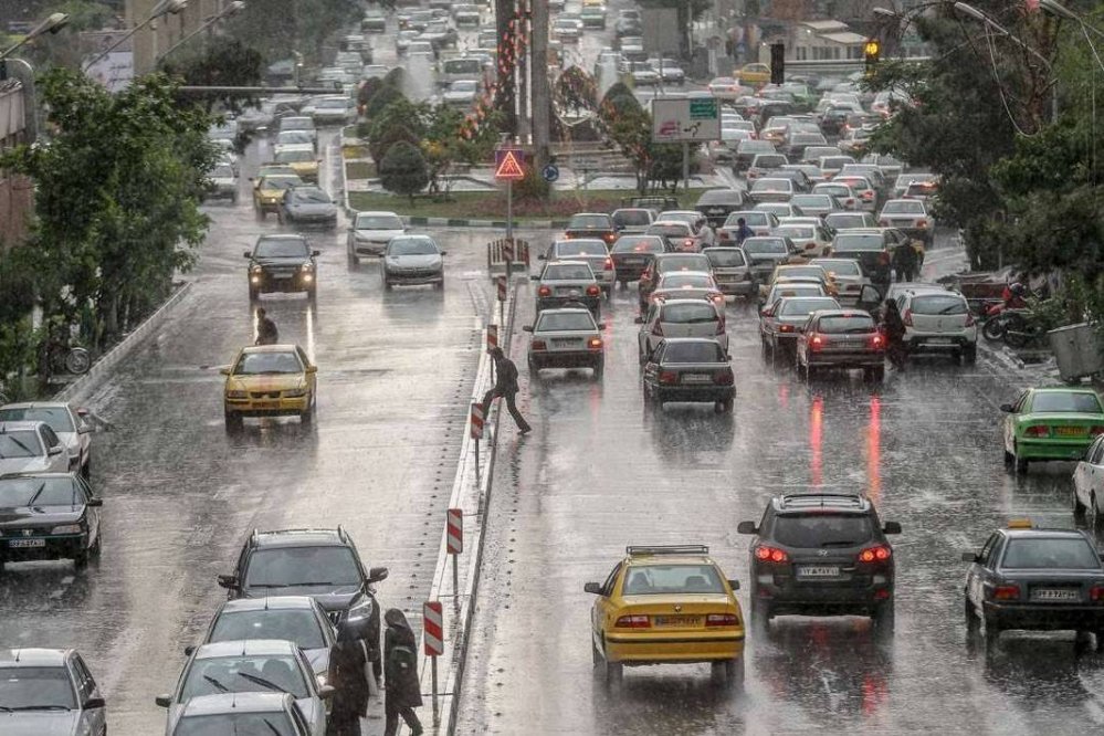 بارش باران و برف در جاده های مواصلاتی کشور + وضعیت ترافیکی