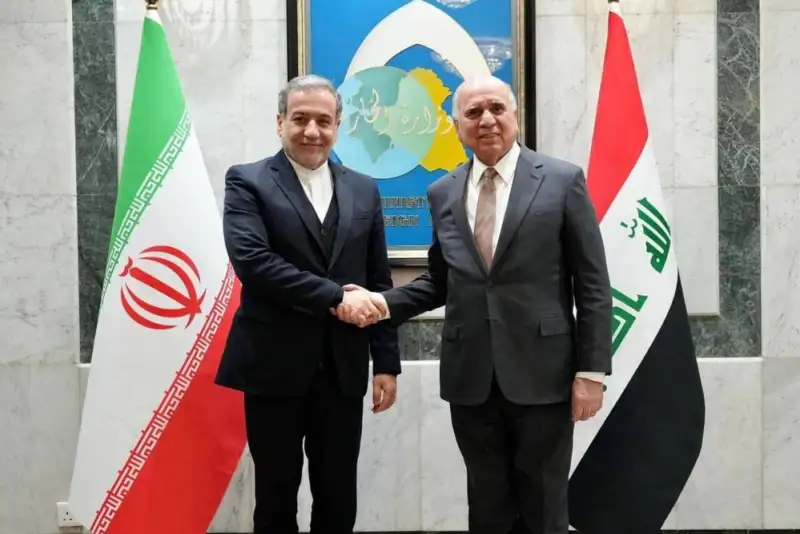 عراقچی خطاب به همتای عراقی: مراقب فتنه‌انگیزی آمریکا باشید