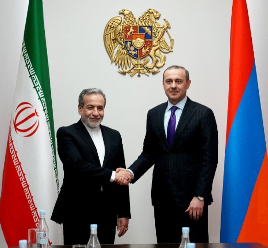 Armenian security chief: Yerevan determined to develop relations with Tehran