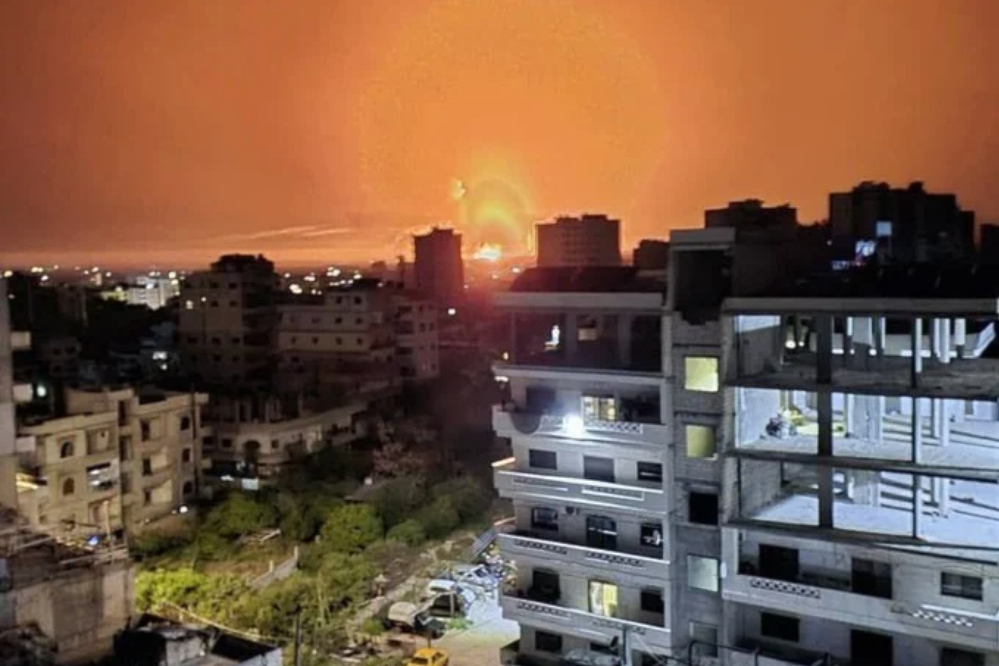 תוקפנות ישראלית מכוונת לנמל ביידה ולחטיבה 110 בלטקיה, צפון מערב סוריה.
