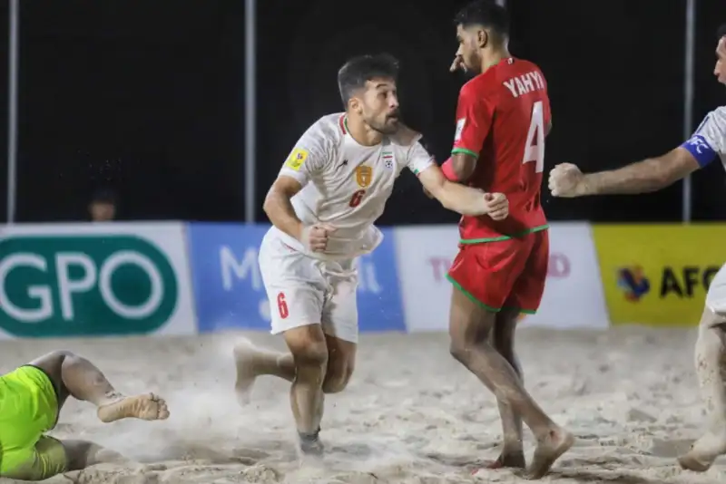 خلاصه فینال فوتبال ساحلی آسیا/ایران 8 - 1 عمان