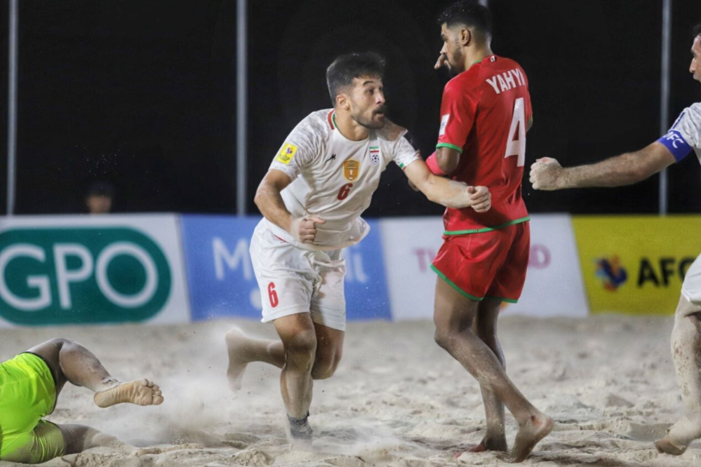 خلاصه فینال فوتبال ساحلی آسیا/ایران 8 - 1 عمان