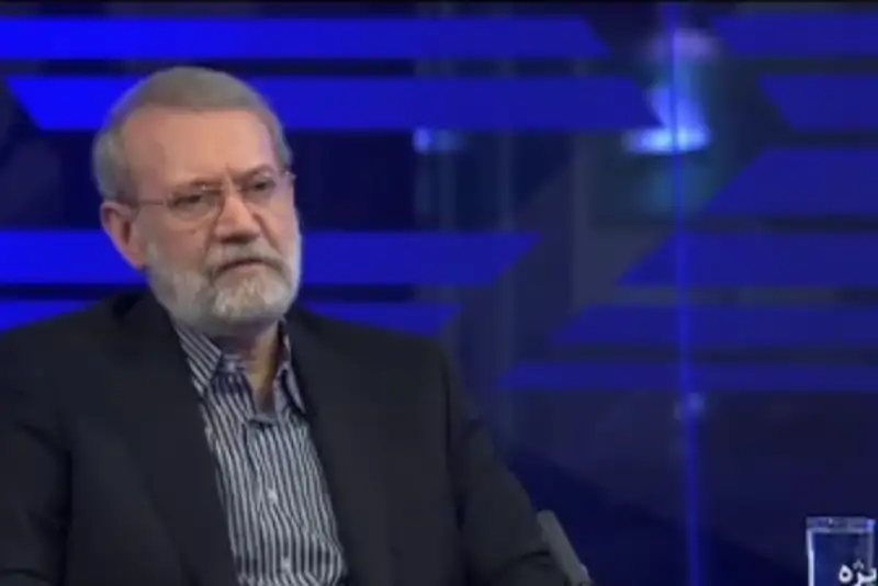 لاریجانی: خطای آمریکا، ایران را به سوی ساخت سلاح هسته‌ای می‌برد
