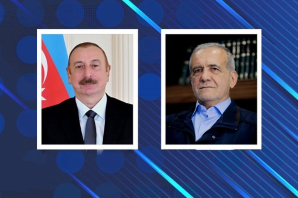 Пезешкиан скоро отправится в Баку