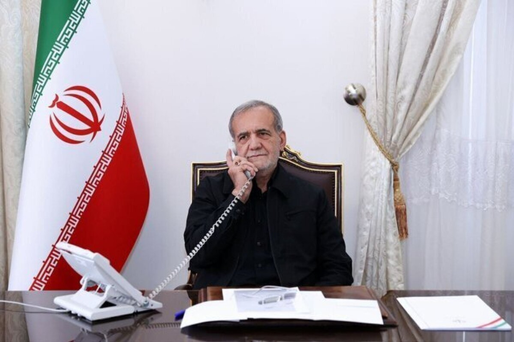 گفت‌وگوی تلفنی پزشکیان با رئیس شورای‌عالی سیاسی یمن