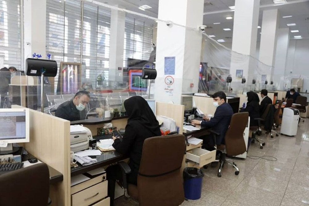 آغاز فعالیت مدارس، دانشگاه‌ها، بانک‌ها و ادارات همزمان با پایان تعطیلات نوروزی