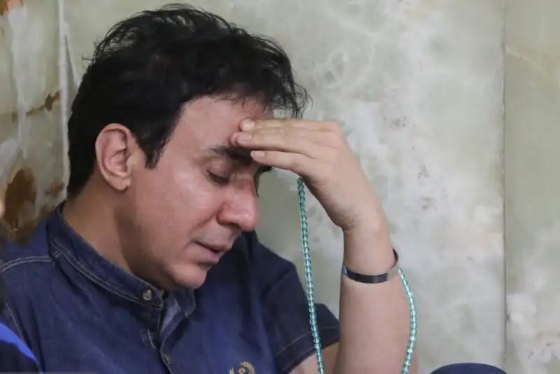 حضور متفاوت عمو پورنگ، چهر محبوب کودکان در مراسم غبار روبی حرم عبدالعظیم +فیلم