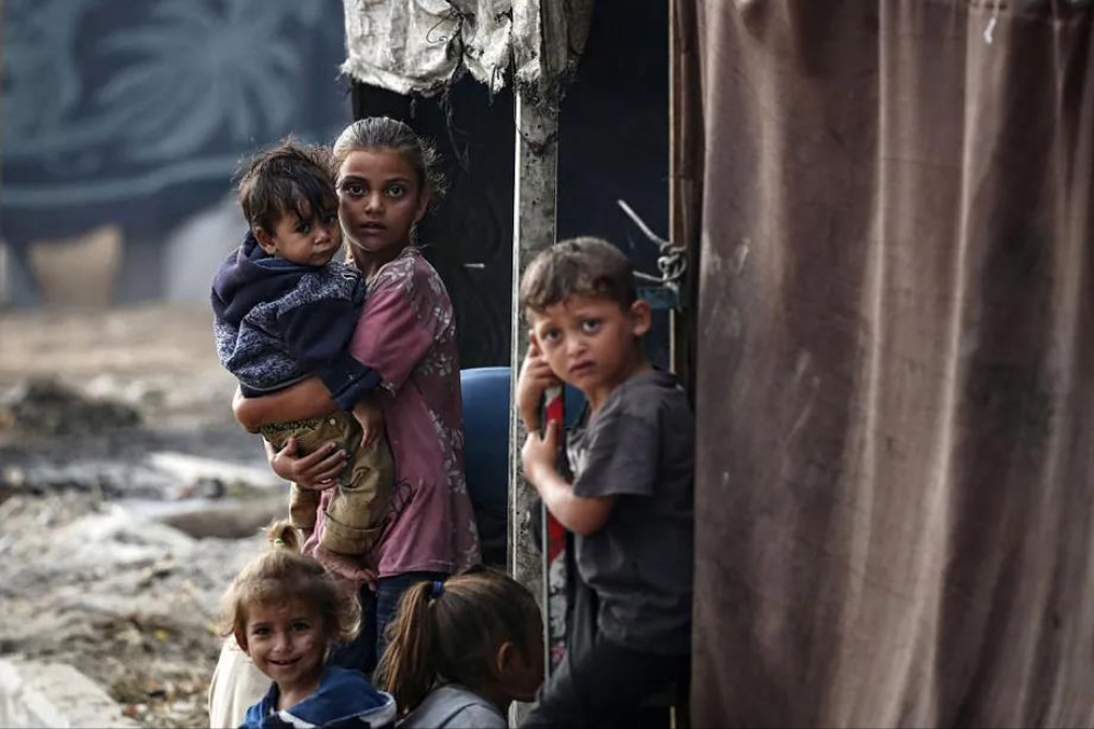 largest prison camp in the world; Children of Gaza behind the bars of Western silence