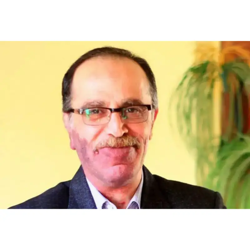 نه قانونی، نه آموزشی