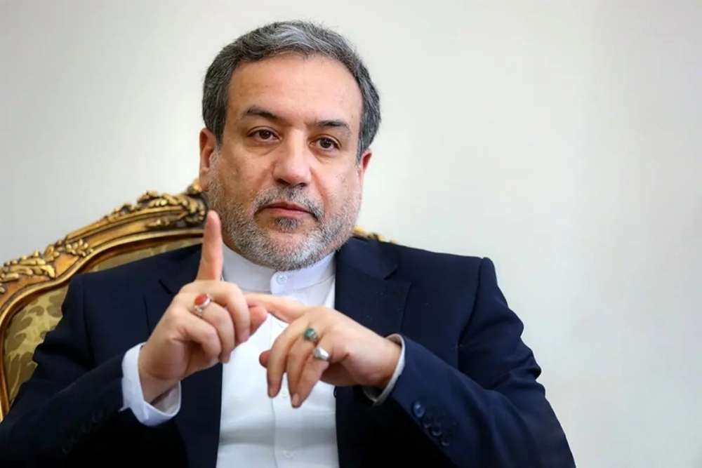 Araghchi to Europe: Either become a player or watch from the sidelines in Muscat