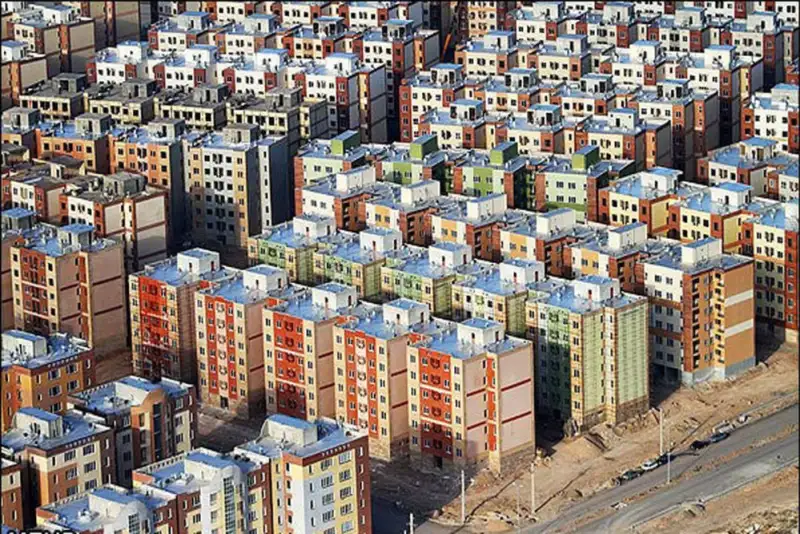 برای 50 هزار منقاضی مسکن در شهر پرند زمین برای ساخت نیست!