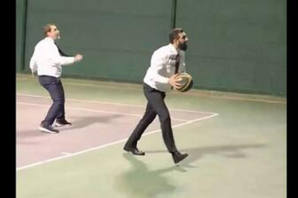 جولانی در نقش مایکل جردن+ فیلم