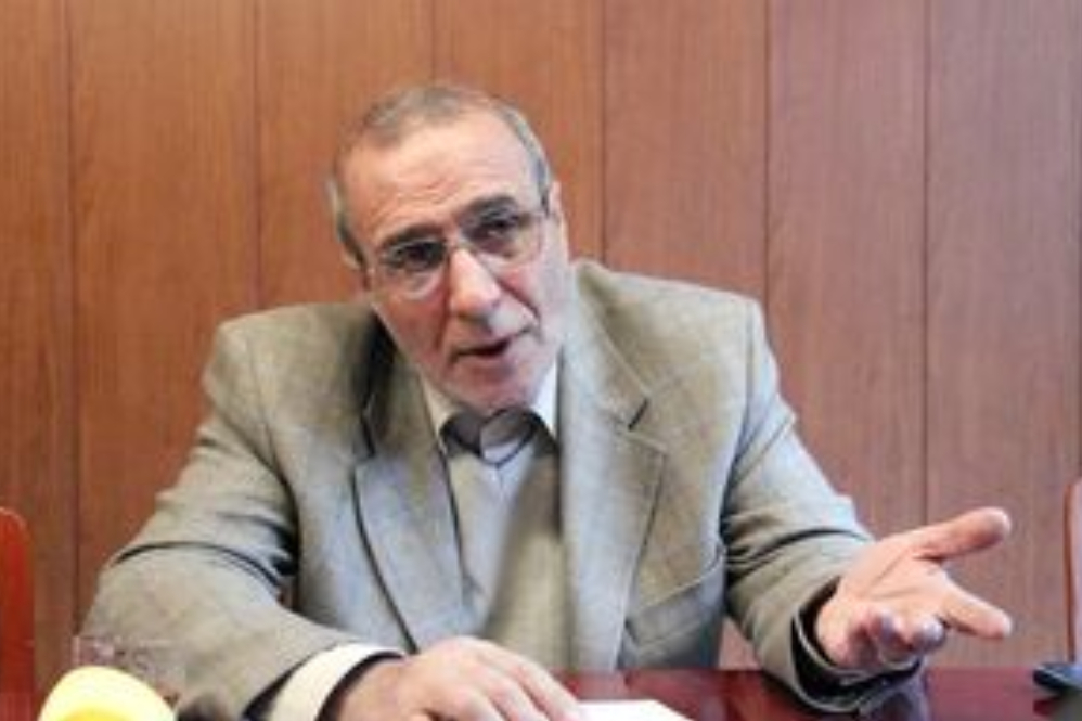 زمان به نفع ما نیست