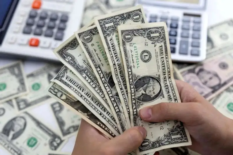 قیمت دلار امروز 22 اردیبهشت 1404/ دلار آزاد یک روز بعد از مذاکره ایران و آمریکا چند؟