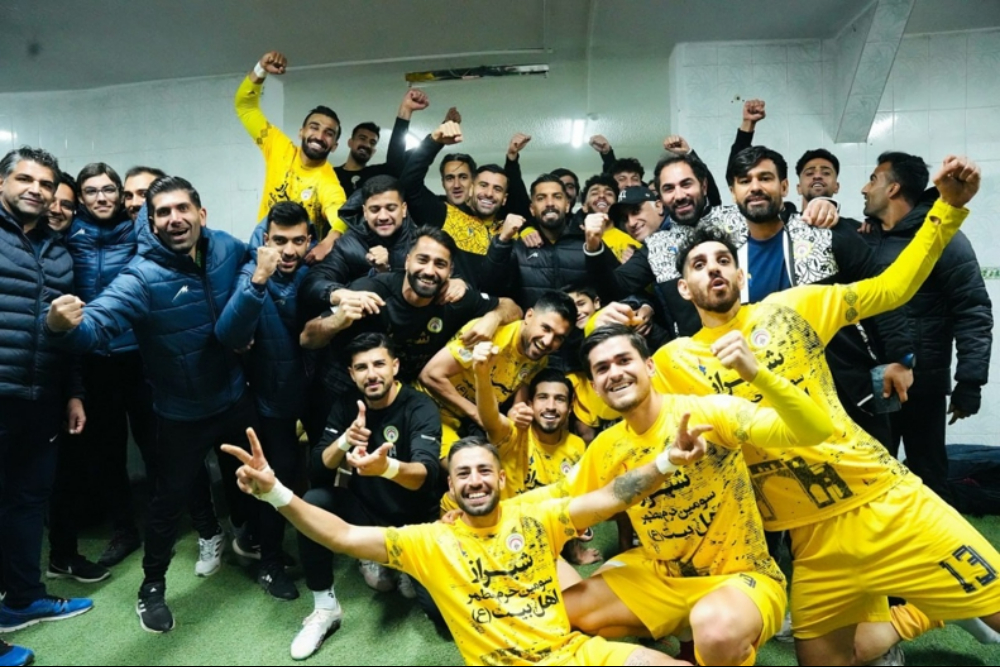 فجرسپاسی، فاتح لیگ آزادگان؛ لیگ برتر منتظر قهرمان شیرازی