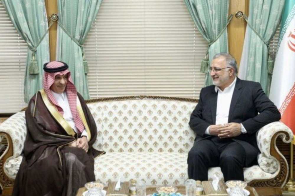رئيس بلدية طهران: مستعدون لتبادل الخبرات مع الرياض