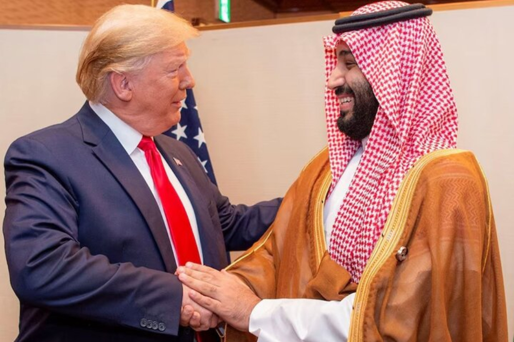 واشنطن تعلن عن صفقة أسلحة مع السعودية بـ 142 مليار دولار