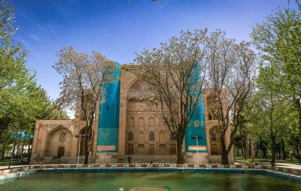 Introducing Tourist Attractions in Iranian Cities