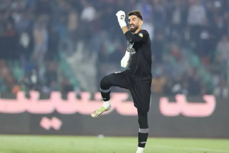 بیرانوند و پاسخ جنجالی به استقلالی‌ها!