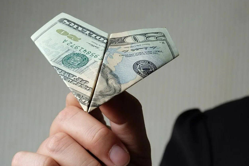 فراری دادن سرمایه‌گذار کسب و کار ماست!