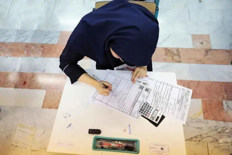 آیا سوالات امتحانی امسال لو رفته‌اند؟