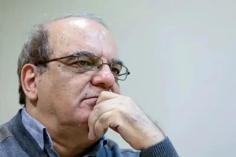حاشیه های مسدود سازی نماوا و توقف سووشون همچنان ادامه دارد
