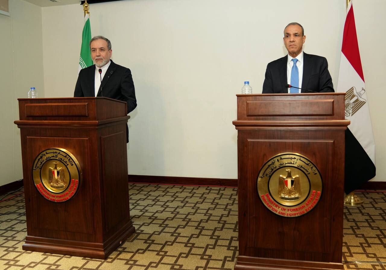 Path to expanding Tehran-Cairo relations more open than ever, Araghchi says