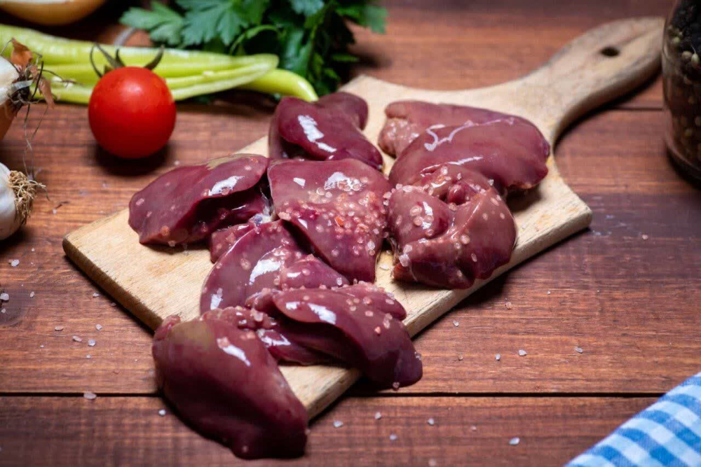 هشدار وزارت بهداشت درباره جگر خام؛ مواظب باشید تب کریمه یا سیاه‌زخم نگیرید!