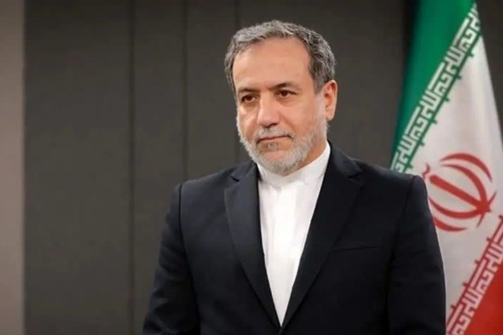عراقچی: به‌زودی جواب مناسبی به پیشنهاد آمریکا می‌دهیم