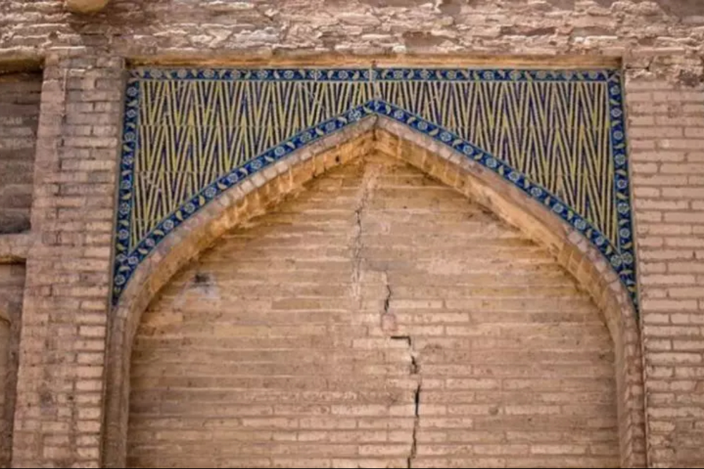 زنگ خطر برای 4000 بنای تاریخی ایران به صدا درآمد