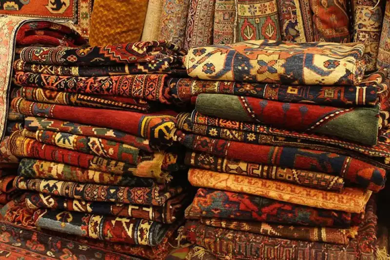 وزیر صمت دستور احیای شورای عالی فرش را صادر کرد