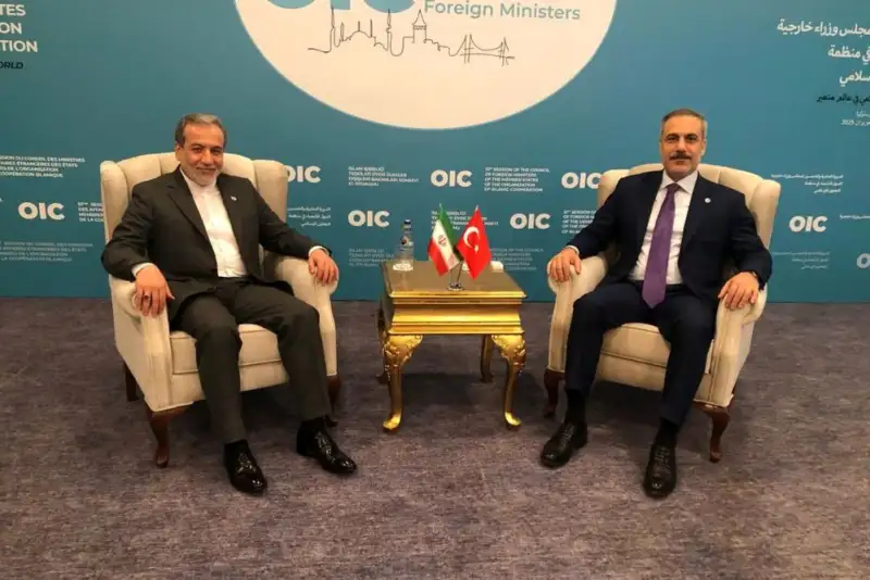 وزیر خارجه ترکیه: حمله آمریکا، نقض آشکار حقوق بین‌الملل و منشور ملل متحد بود