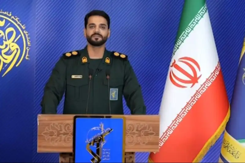 سخنگوی «وعده صادق 3»: دفاع از تمامیت ارضی خط قرمز است + فیلم