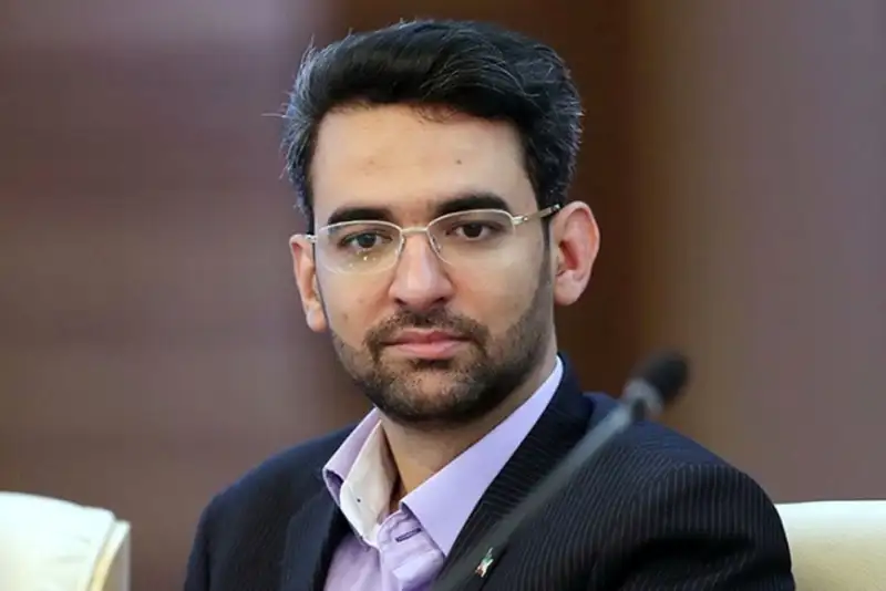 هشدار آذری جهرمی: اختلاف‌افکنی یعنی بازی در زمین دشمن