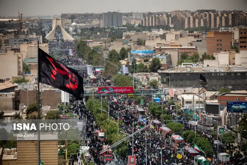 گزارش تصویری| تصاویر منتخب تشییع و تدفین شهدای اقتدار در تهران