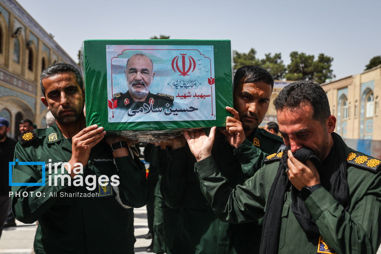 Iranians lay to rest I.R.G.C. commanders assassinated by Israel