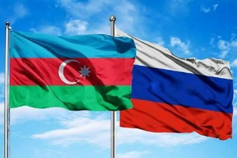 ایجاد محدودیت برای خبرنگاران روس باعث ایجاد تنش بین آذربایجان و روسیه شد+ فیلم