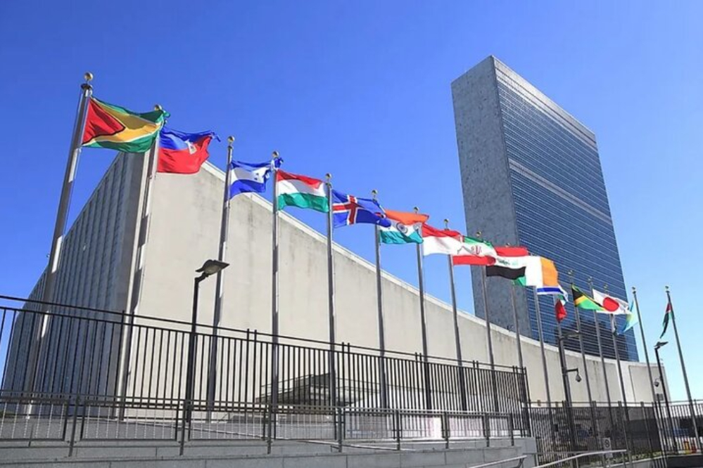 العقوبات أحادية الجانب تعتبر انتهاك لميثاق الأمم المتحدة ومبدأ عدم التدخل في الشؤون الداخلية للدول