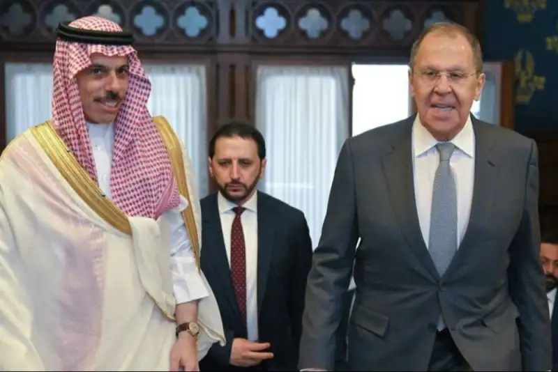 جدیدترین موضع گیری لاوروف و بن فرحان درباره آتش بس تهران و تل آویو