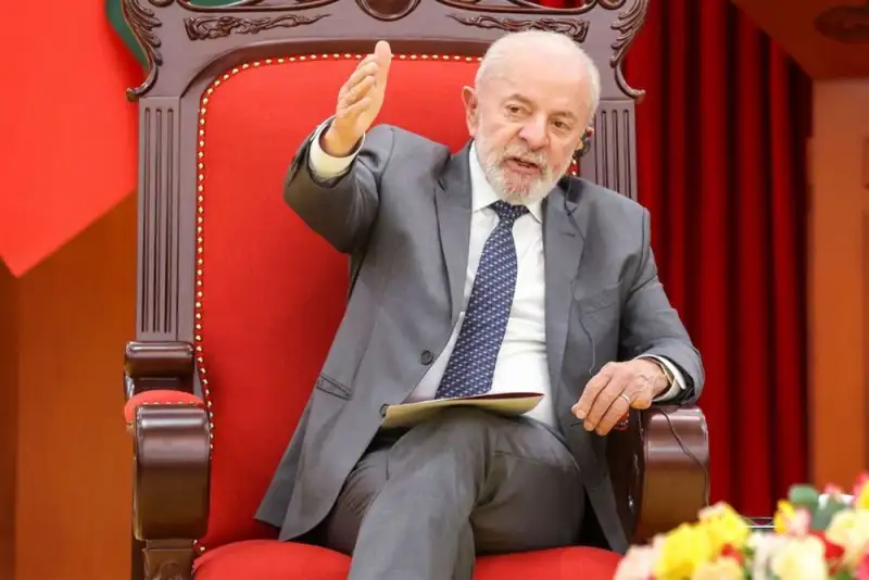 پاسخ تند لولا به ترامپ: برزیل کلانتر نمی‌خواهد!