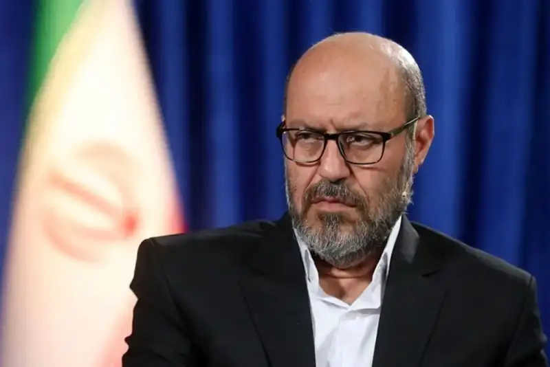 دیدگاه حسین دهقان درباره مذاکره و مقاومت در گرامیداشت شهدای نیروی قدس سپاه