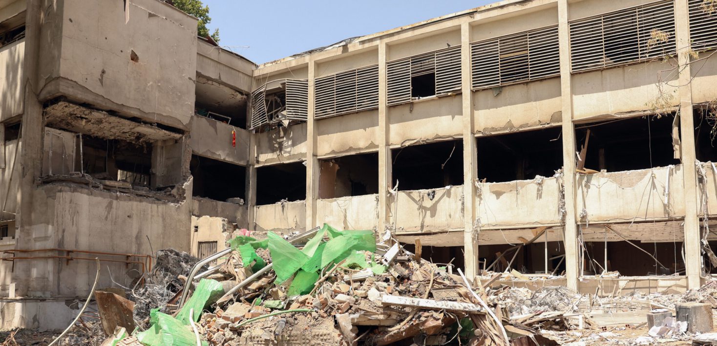 Amnesty International: Deliberate Israeli attack on Tehran’s Evin prison must be investigated as a war crime