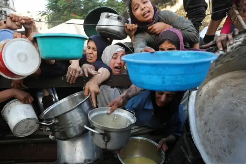 وزیر خارجه فرانسه: آنچه در غزه می‌گذرد، یک رسوایی است