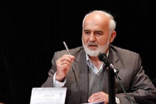 Veteran Iranian politician Ahmad Tavakkoli passes away