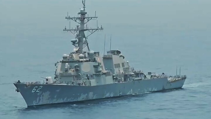 Iranian Navy chopper intercepts US destroyer in Sea of Oman