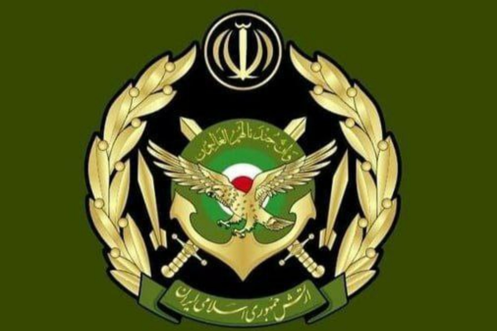 ارتش: در خط مقدم دفاع از ملت ایستاده‌ایم