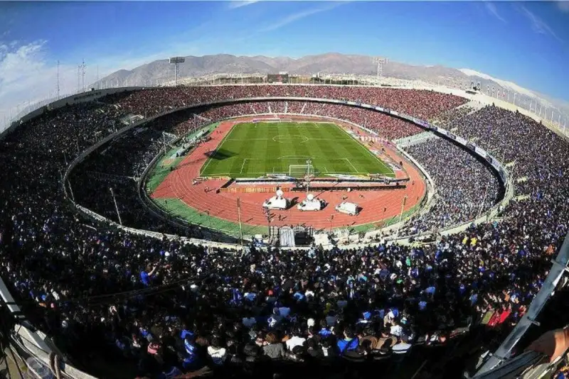 استقلال و پرسپولیس مهرماه به ورزشگاه آزادی بازمی‌گردند