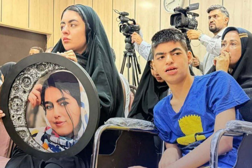 بهمن فرزانه در دادگاه رسیدگی به پرونده قتل الهه حسین‌نژاد: «مرا جادو کرده بودند!» +عکس