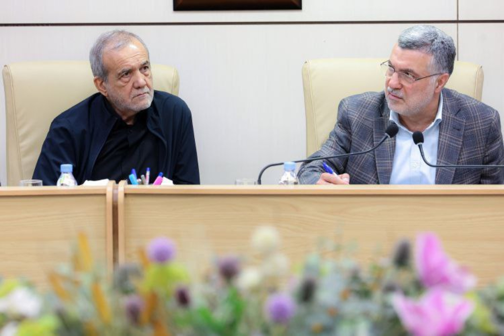 رئیس‌جمهور به وزارت بهداشت رفت