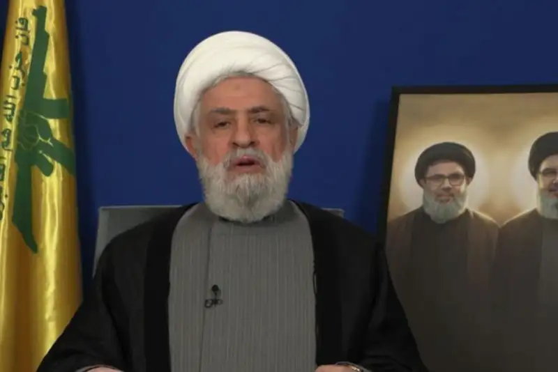 شیخ نعیم قاسم دبیر کل حزب الله لبنان : احدی از ما نخواهد که تسلیم شویم